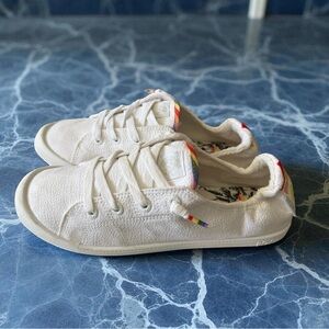 Roxy women’s Slip-on White Sneakers with Colorful Details size 10